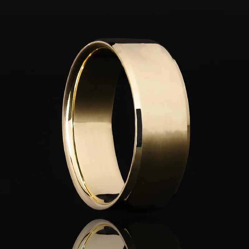 Wild rings with raw diamonds for beauty -8mm Beveled Gold Ring