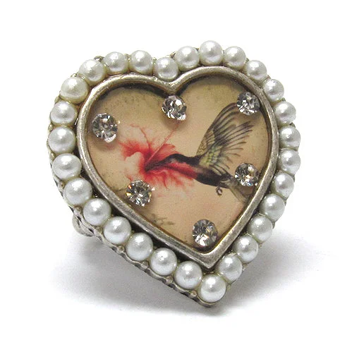 Rings perfect for gifting with bright shine -The Hopeful Hummingbird - Animal Art Victorian Cameo Heart Stretch Ring