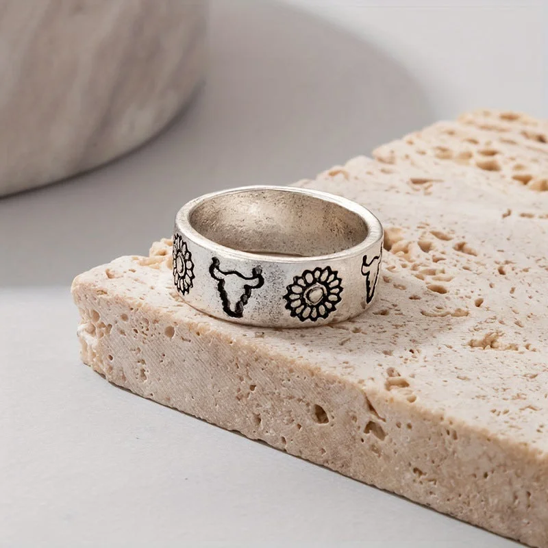 Rings made with recycled stones for green -Wholesale Alloy Western Bullhead Ring