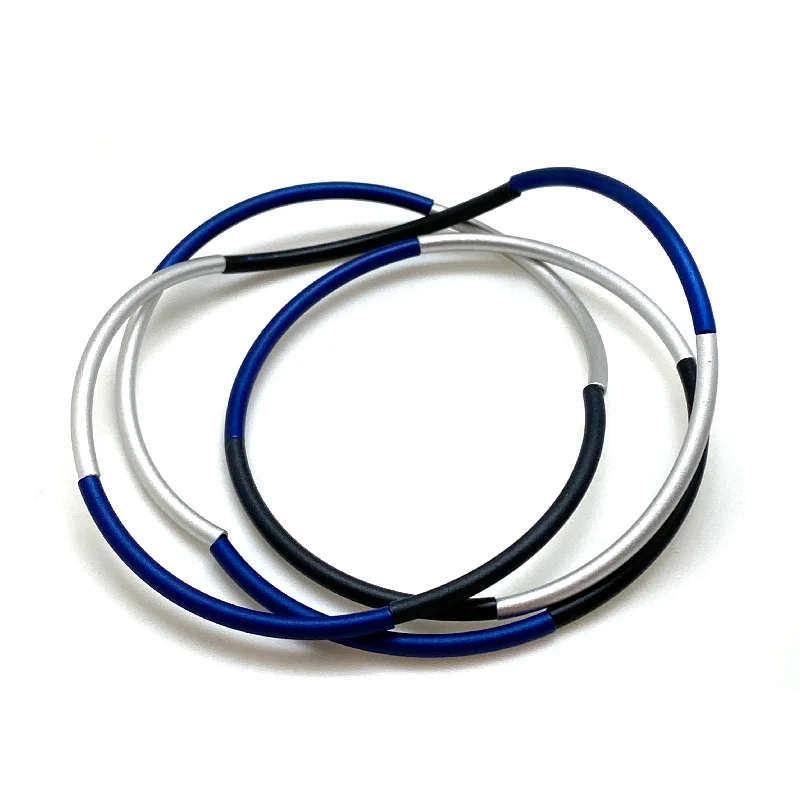 Glass Bangles for Shiny Finish-Blue/Silver/Black Layered Stretch Bracelet