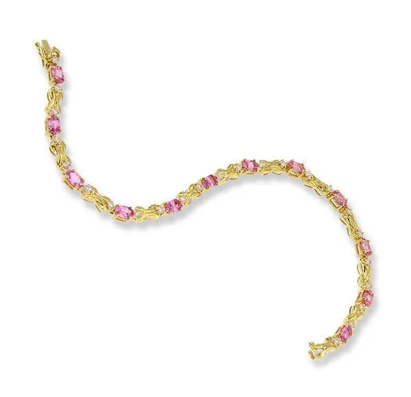 Heart-Shaped Bracelets for Romantic-PINK SAPPHIRE AND DIAMOND BRACELET